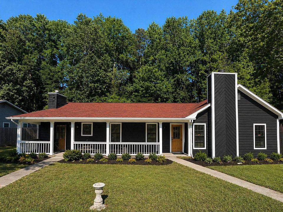 1st image of 2143 Valley Oaks Dr SE