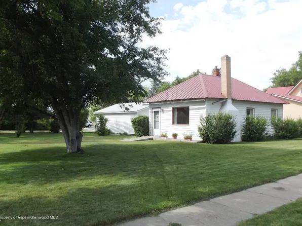 389 7th St, Meeker, CO 81641