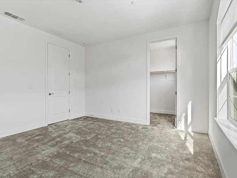 6921 Peak Way — Photo 41