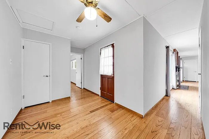 2080 Helena Way — Photo 18