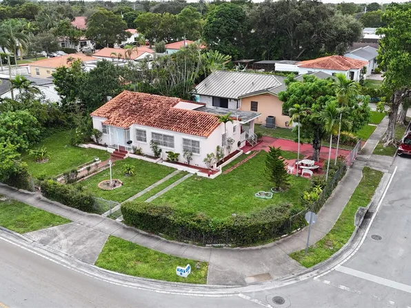 1000 SW 62nd Avenue, West Miami, FL 33144