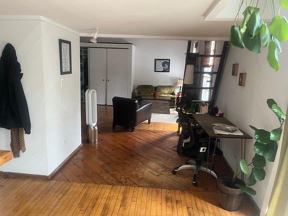 5th image of 1840 S Halsted St #2R