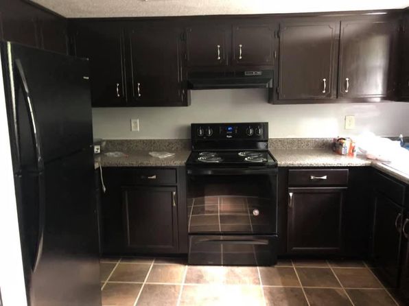 370 Ryder Ave #1
