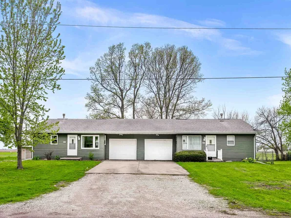 407 N Western Ave, Minier, IL 61759