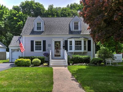 85 Dessa Drive, Hamden, CT, 06517