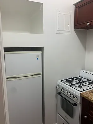 Rented by Prince Real Estate Associates LLC | media 16