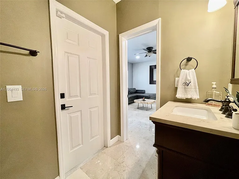 14121 SW 130th Ave — Photo 21