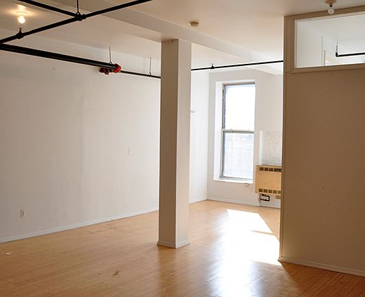 4th image of 889 Broadway #2A