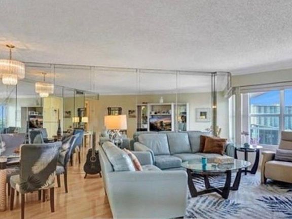 3rd image of 3700 Galt Ocean Dr APT 814