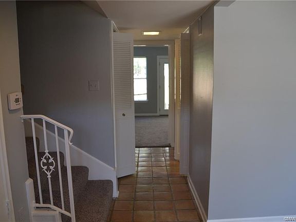 3rd image of 3730 Fairfield Ave Unit D