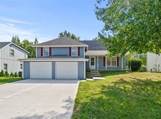 13 NW 102nd Ter, Kansas City, MO 64155