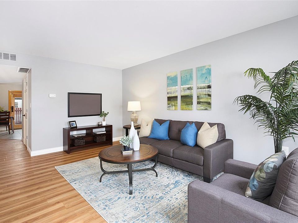 1st image of 1201 N Galapago St Unit 111