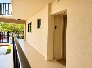 8045 SW 107th Ave APT 201, Miami, FL 33173
