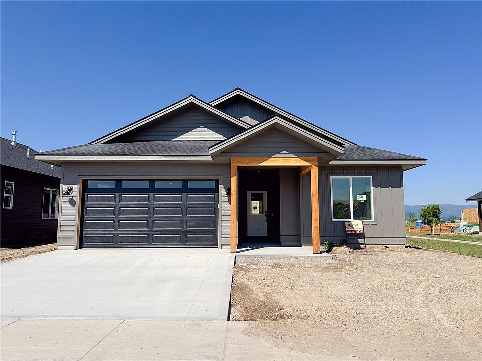 1st image of 820 Rivet Way