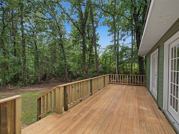 2nd image of 4231 Scenic Dr