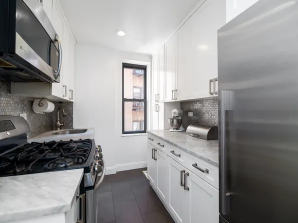 98 Park Terrace East image 6 of 13