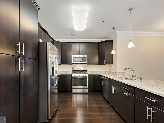 4th image of 13722 Neil Armstrong Ave #406