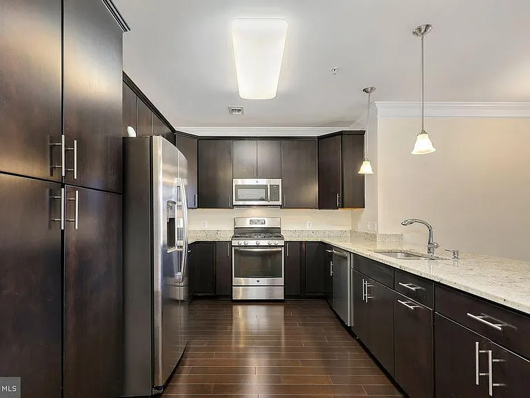 13722 Neil Armstrong Ave #406 — Photo 4