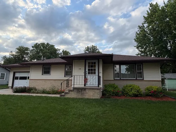 106 W Cleveland St, Holstein, IA 51025