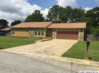 1213 Bunting Dr, Alabaster, AL 35007