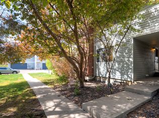 92 S Moline St, Aurora, CO 80012