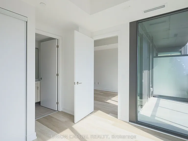 28 Eastern Ave #520 — Photo 16