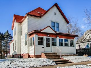 109 S 4th St, Marshalltown, IA 50158