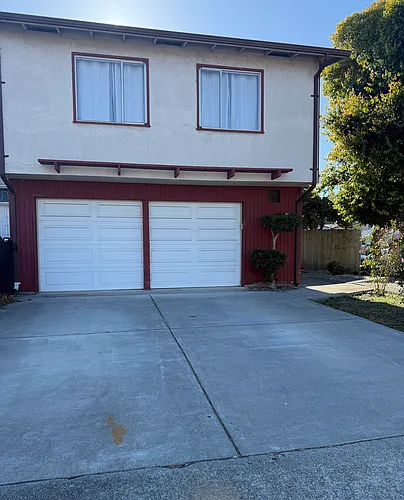 1103 Campbell St Photo 1