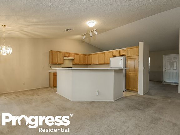 5th image of 7591 S Falster Ave