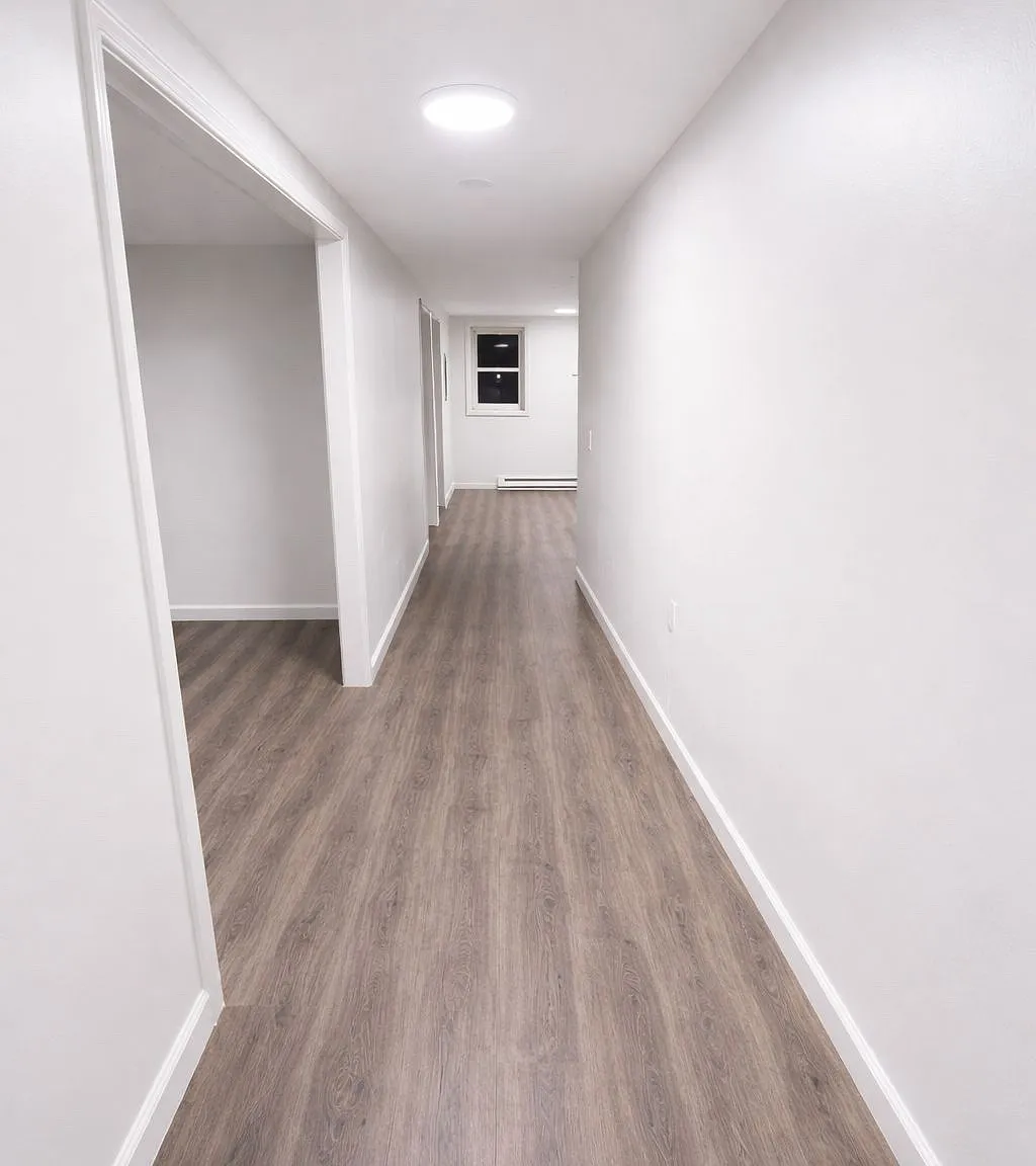 4 bed, 1000 sqft, $2,000 — Photo 4