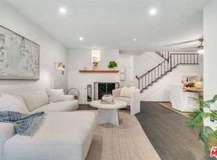 8121 Canby Ave UNIT 4, Reseda, CA 91335