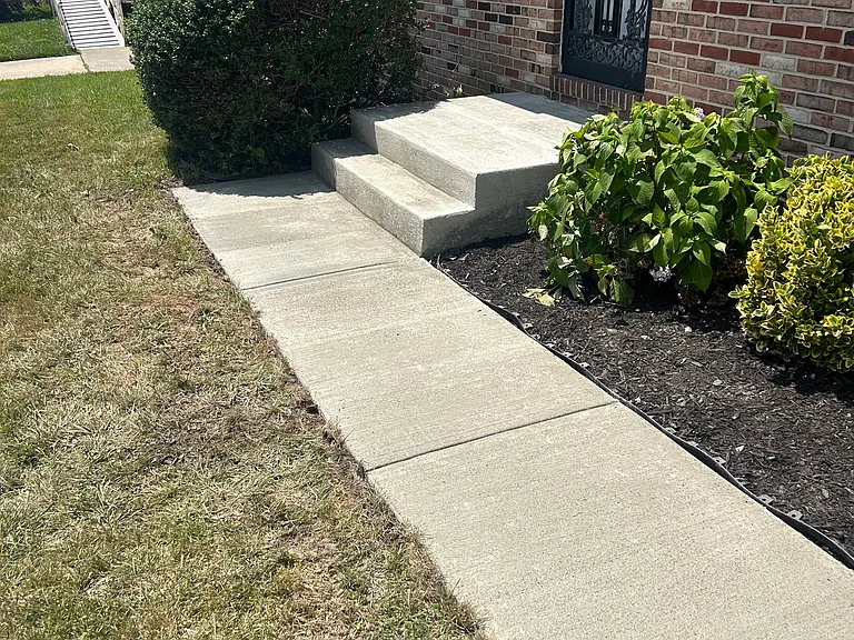 9522 Holiday Manor Rd — Photo 12
