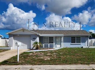 3615 Harvard Dr, Holiday, FL 34691