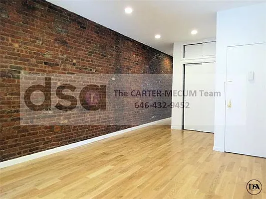 Rented by DSA Realty | media 27