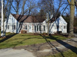 1750 Ward Rd, Bloomfield Hills, MI 48302