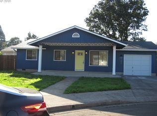 1305 Harvey Ln, Cottage Grove, OR 97424