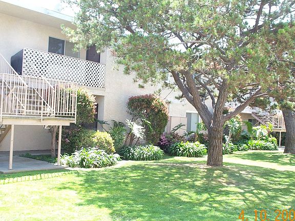 3rd image of 519 19th St #3