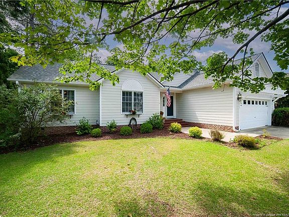 3rd image of 3513 Bracebridge Ct