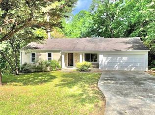 2705 Rhoanoke Dr, Duluth, GA 30096