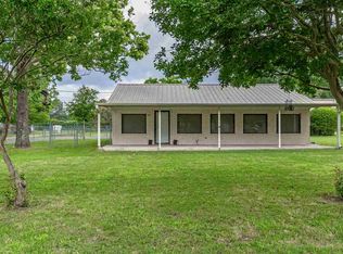 305 S Person Rd, White Oak, TX 75693