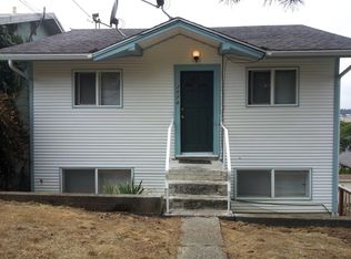 2070 Meade St, North Bend, OR