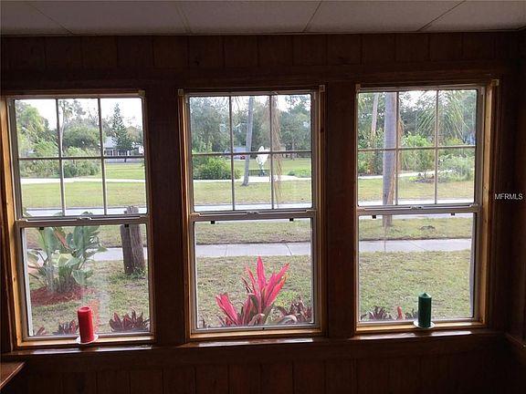 5th image of 2407 Beach Blvd S