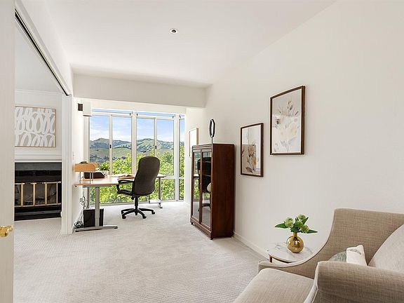 4th image of 100 Thorndale Drive #340