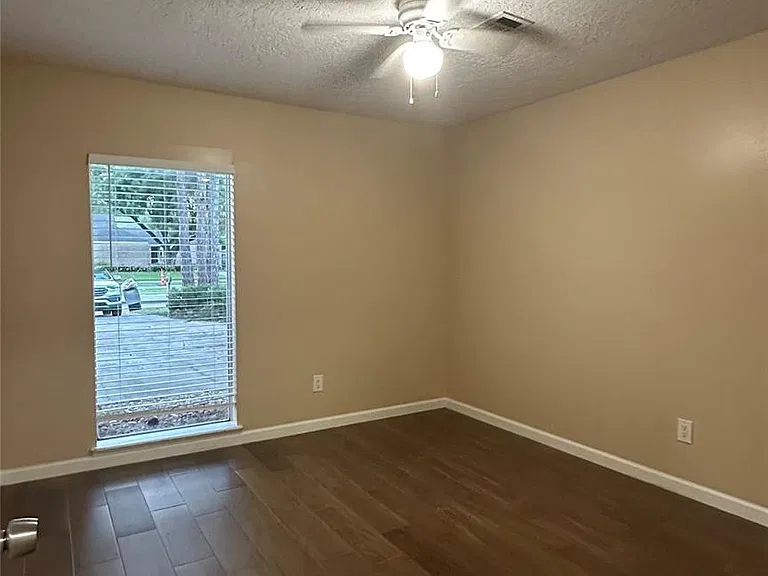 11503 Briar Forest Dr — Photo 21
