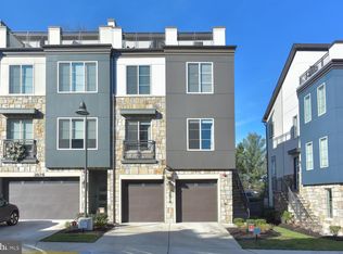 2874 Lowen Valley Rd, Alexandria, VA 22303