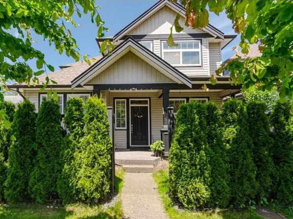27685 Fraser Hwy, Abbotsford, BC V4X 1M3