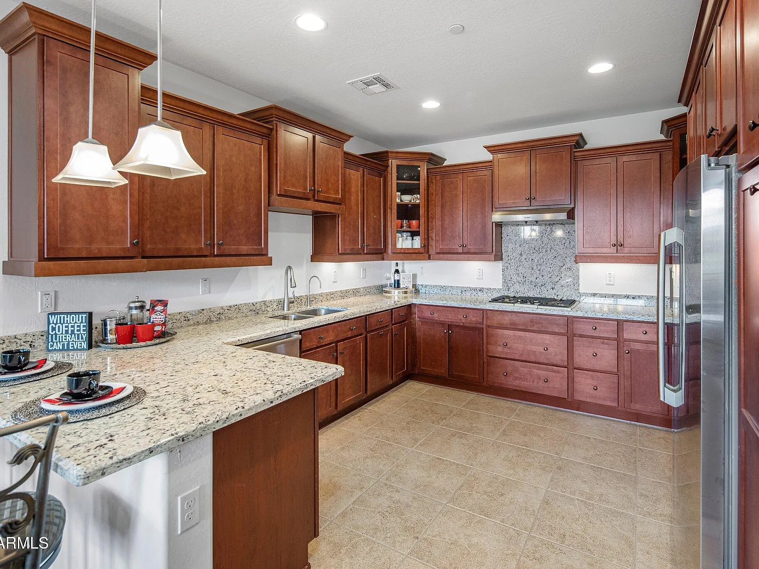2 bed, 2.0 bath, 1381 sqft, $3,000 — Photo 3