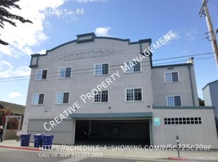 541 Wave St APT 6, Monterey, CA 93940