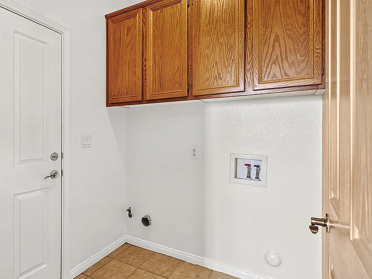 42217 Whisper Rock St — Photo 18