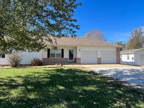 4083 S 97th Road, Bolivar, MO 65613